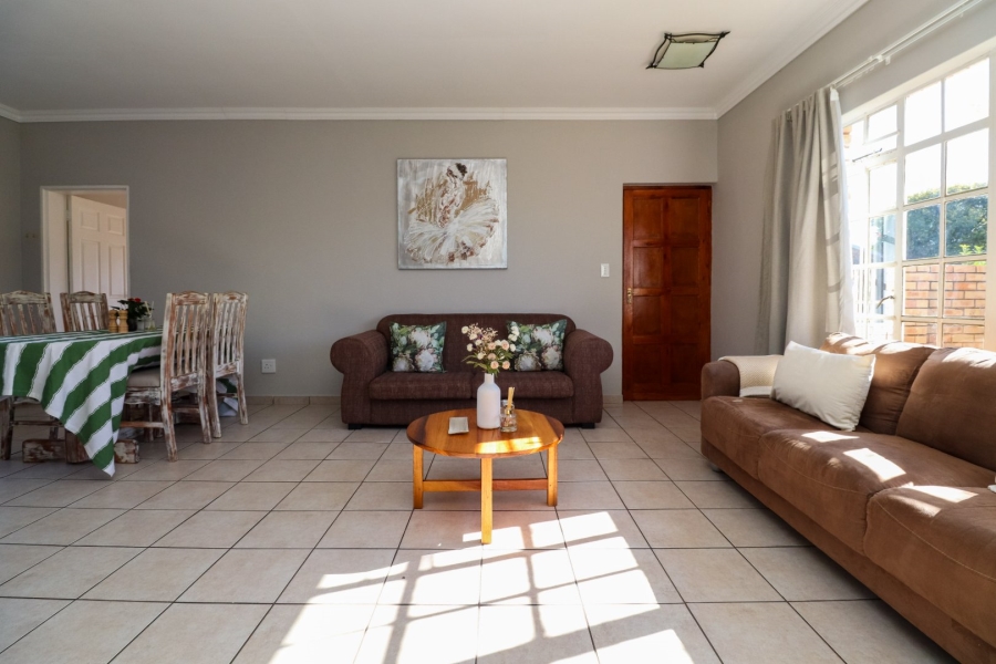 2 Bedroom Property for Sale in Flamwood North West